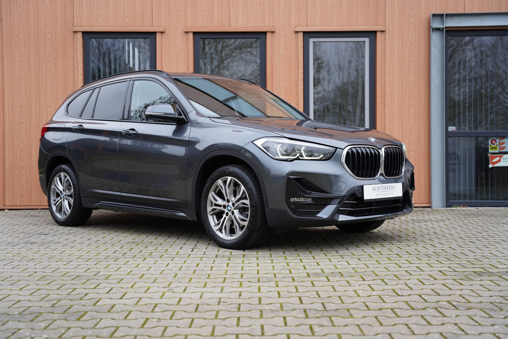 51148242-1.jpg